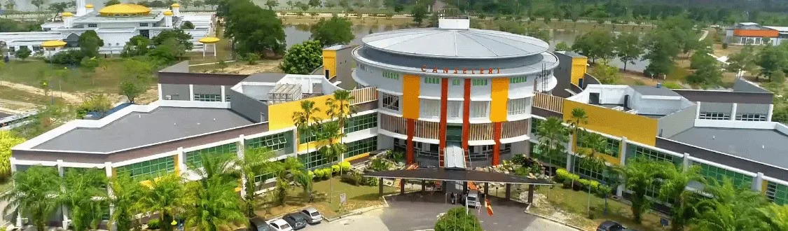 Foundation In Management at Universiti Selangor (UNISEL)